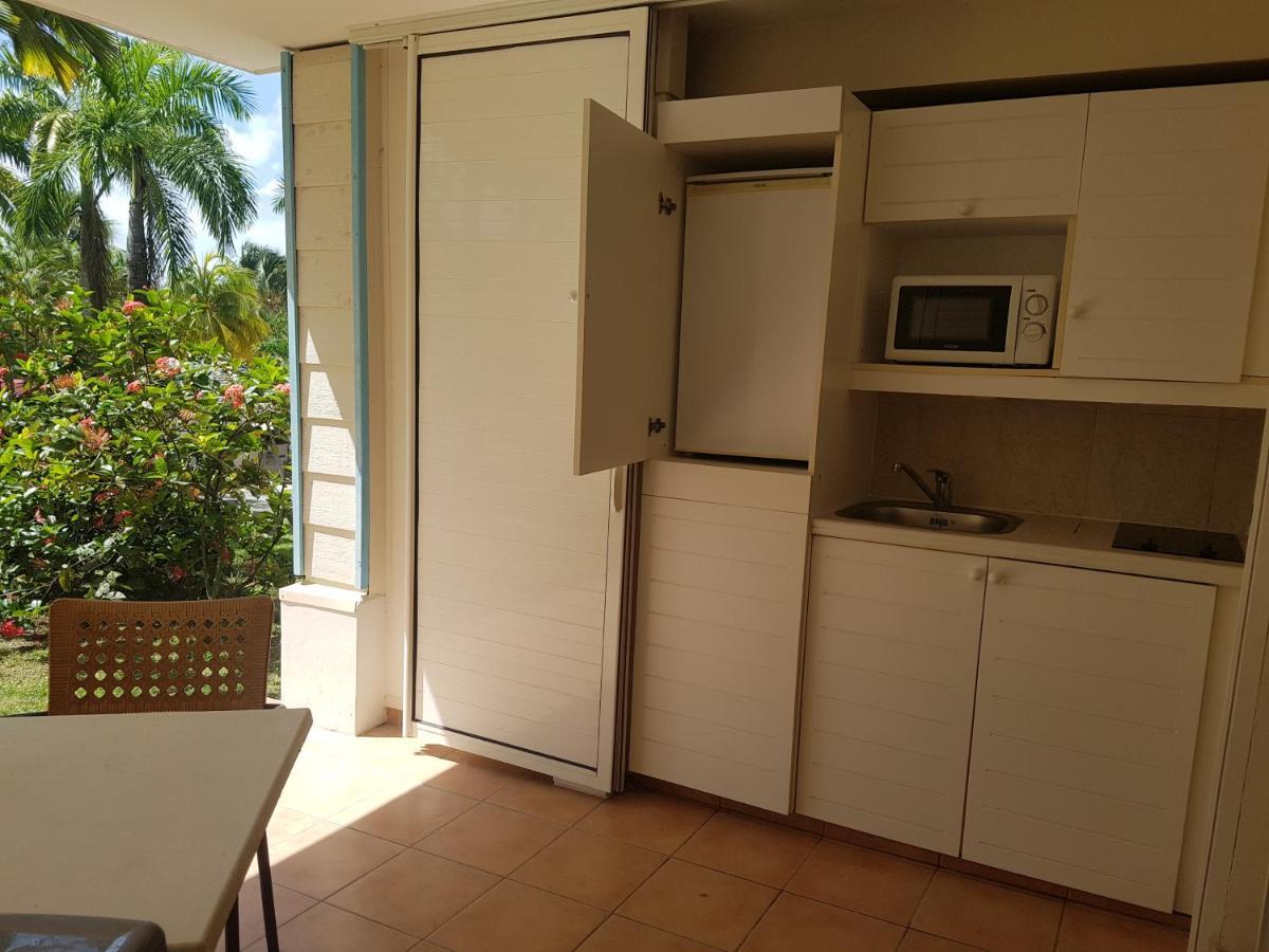 Caraibes Apparts-Resorts Sainte-Anne  Exterior foto